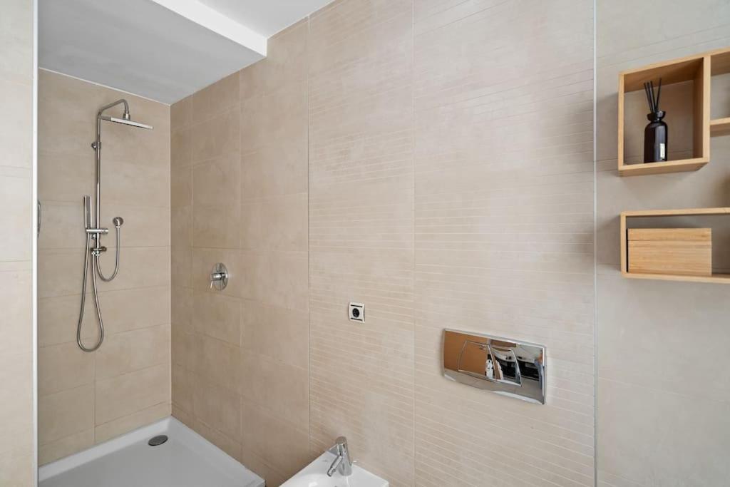 Fantastic In Samara Rdr458 * Marbella